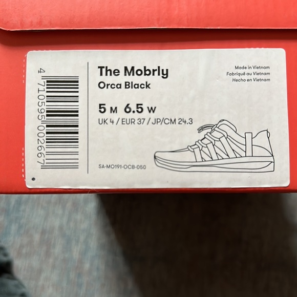 NWT Skye Footwear The Mobrly size 6.5W/5M Orca Black - Picture 7 of 7